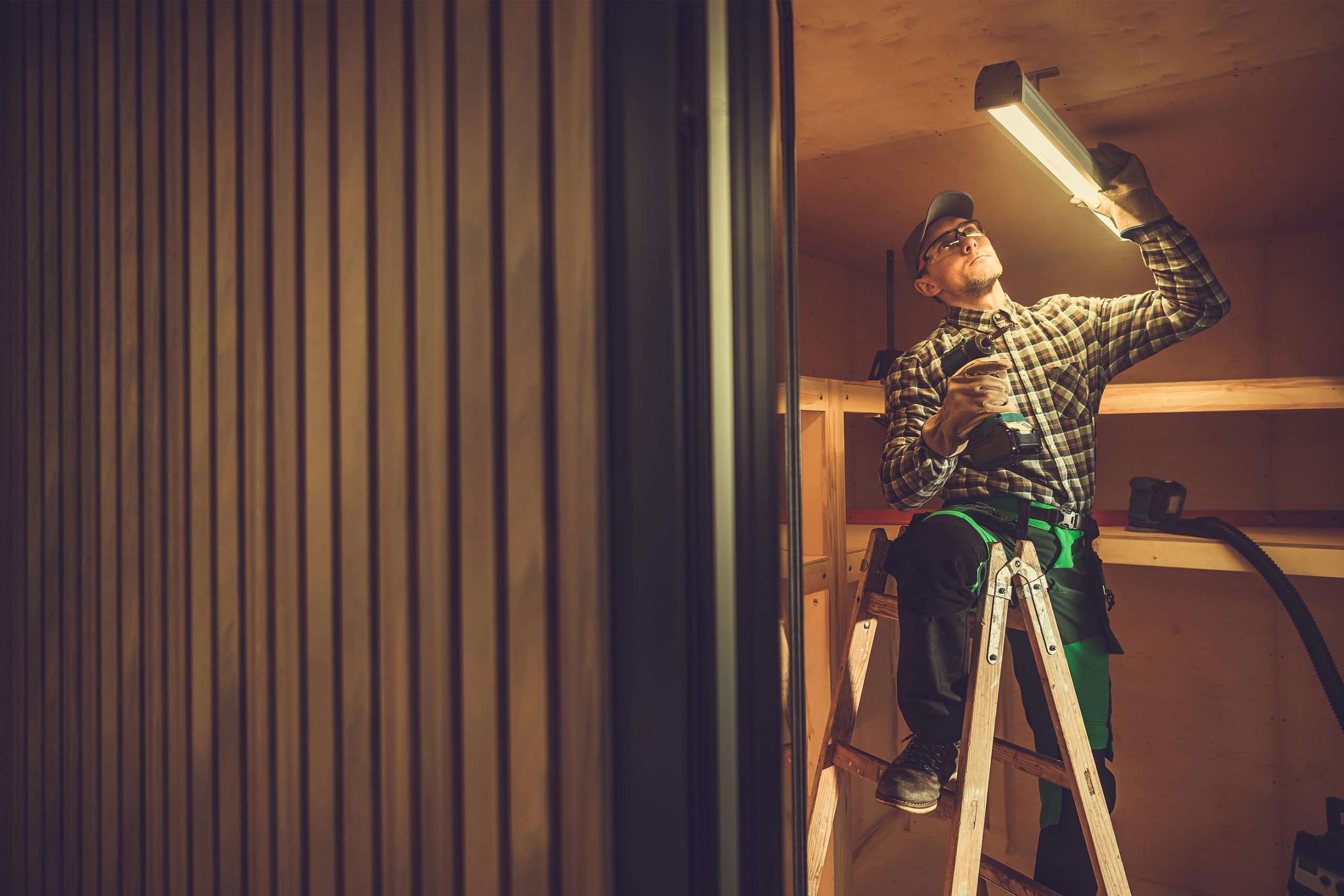 electrician in the redlands